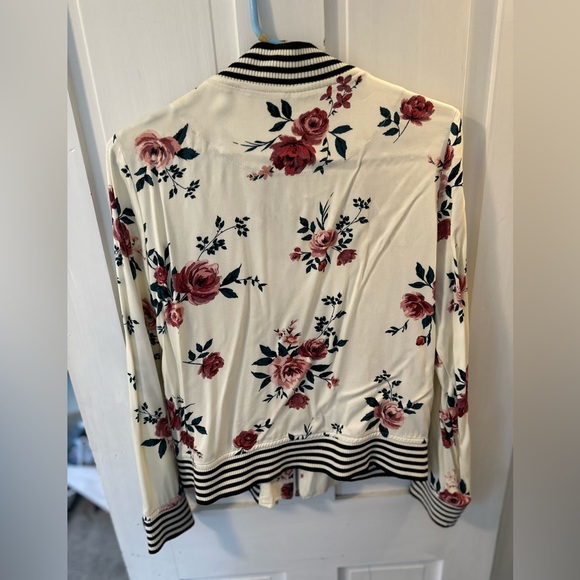 Grace & Lace Floral Bomber Jacket - Picture 3 of 3